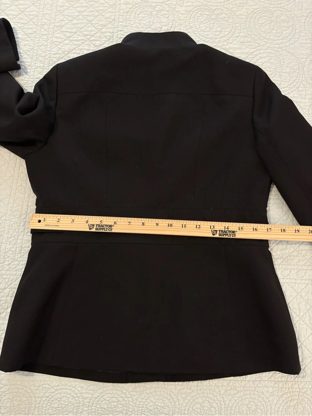 Vintage Y2K Kasper black belted blazer jacket. Size 8.